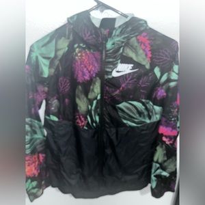 windbreaker